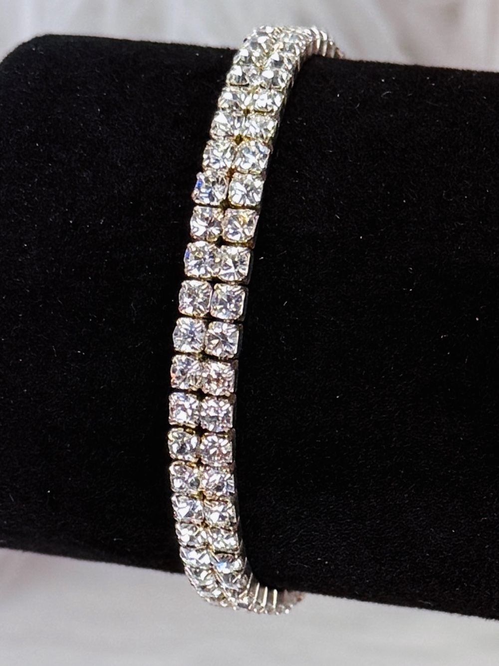 Elegant Clear Rhinestone Stretch Bracelet
